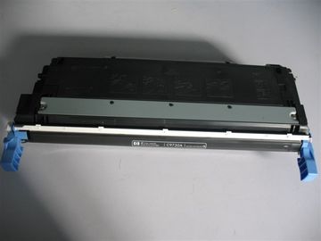 645A Renkli Toner Kartüsü C9730A 9731A 9732A 9733A HP LaserJet 5500 için kullanılır